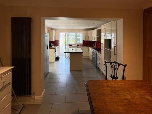 Short Let Earlham Green Lane. 6 bed house to rent £3,000 pcm £692 pw