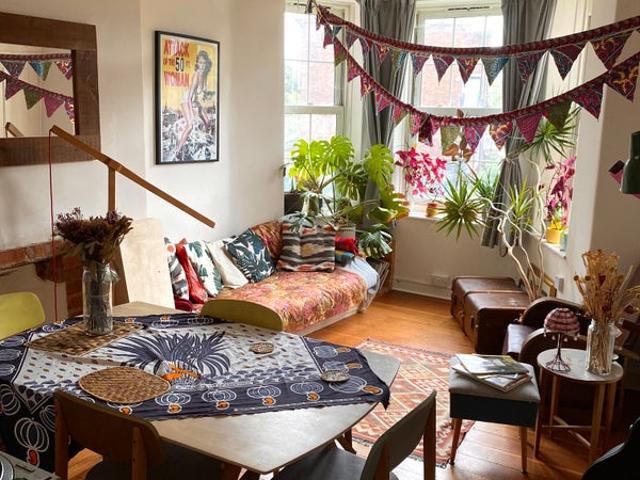 Short Stay Lower Clapton/Hackney Downs. 2 Bed Flat