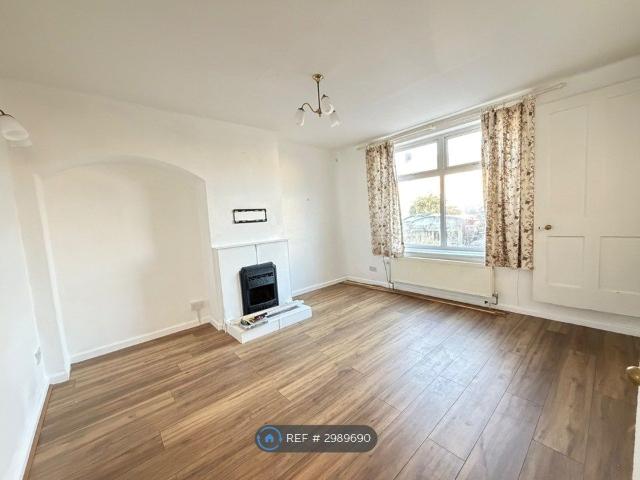 Shortcrofts Road, Dagenham RM9, 2 bed end terrace house to rent, £1,850 pcm | PrimeLocation