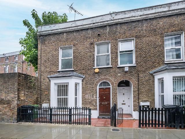 Shortlands, London W6, 2 bed flat to rent, £3,000 pcm | PrimeLocation