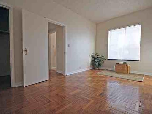 Shortridge Apartments 2 Bedroom Apartment for Rent at 3601 N Meridian St, Indianapolis, IN 46208 Mapleton Fall Creek