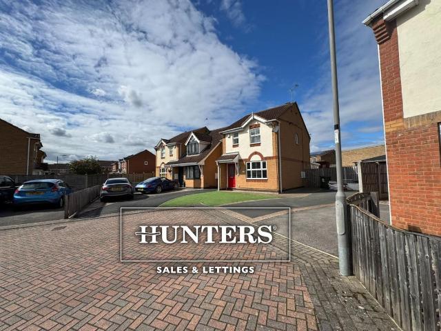 Shaw Avenue, Normanton WF6, 3 bed semi detached house to rent, £1,100 pcm | PrimeLocation