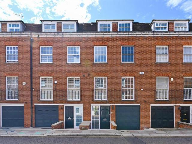 Shawfield Street, Chelsea, SW3 4 bed terraced house to rent £15,817 pcm £3,650 pw
