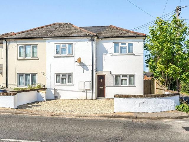 Shawfield Road, Ash, Aldershot, Surrey GU12, 2 bed maisonette to rent, £1,200 pcm | PrimeLocation
