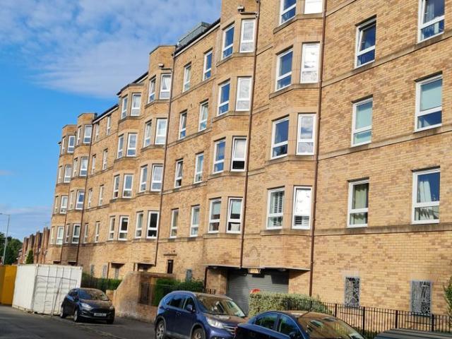 Shawlands, Tantallon Road, Unfurnished G41, 2 bed flat to rent, £1,295 pcm | PrimeLocation