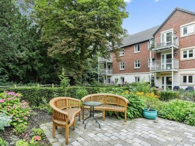 Shackleton Place, Devizes, 2 Bedroom Apartment