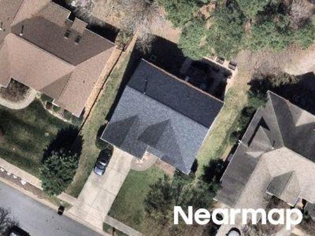 Shadow Pine Dr