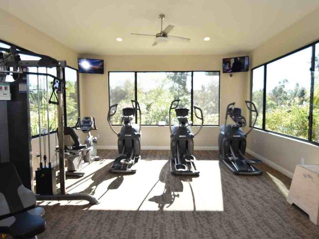 ShadowRidge Country Club Villas 2 Bedroom Apartment for Rent at 1617 Live Oak Rd, Vista, CA 92081 Vista