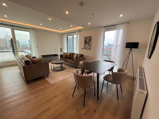 Shadwell Street, Birmingham B4 2 bed apartment to rent £2,950 pcm £681 pw