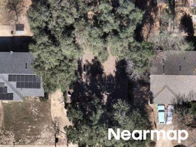 Shady Trail Dr