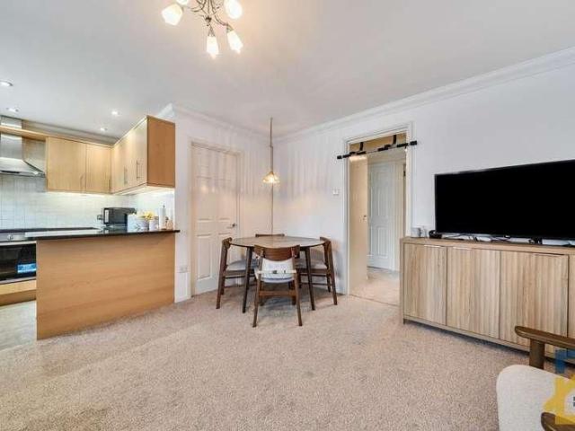 Shafter Road, Dagenham, RM10