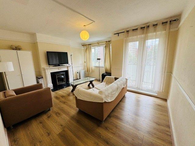 Shaftesbury Court, Shaftesbury Street, London N1, 3 bed flat to rent, £3,300 pcm | PrimeLocation
