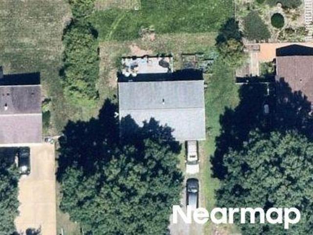 Shagbark Dr