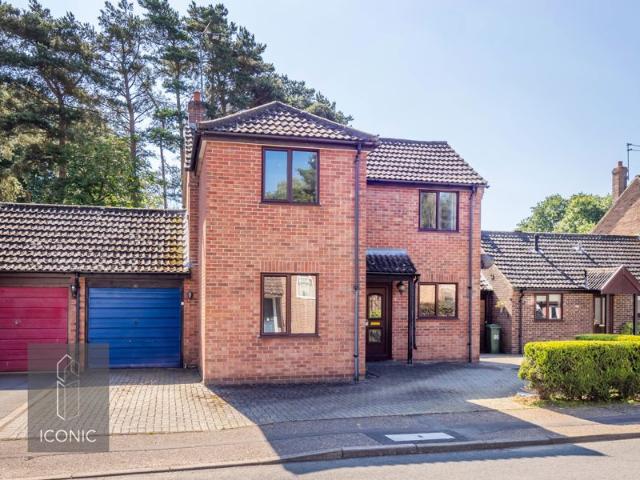 Shakespeare Way, Taverham, Norwich NR8, 4 bed detached house to rent, £1,575 pcm | PrimeLocation