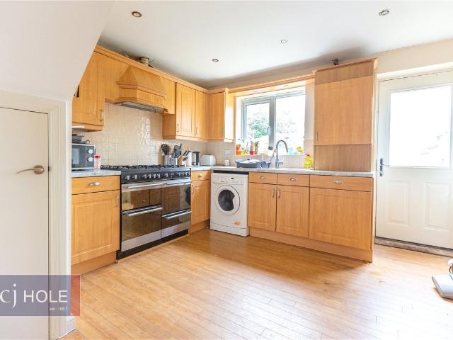 Shakespeare Avenue, Horfield, Bristol BS7, 4 bed shared accommodation to rent, £2,800 pcm | PrimeLocation