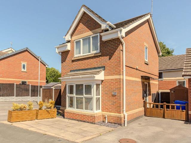 Shakespeare Close, Stoke On Trent ST2, 2 bed detached house to rent, £800 pcm | PrimeLocation