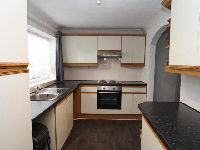 Shakespeare Lawn, Leeds, West Yorkshire LS9, 4 bed terraced house to rent, £900 pcm | PrimeLocation