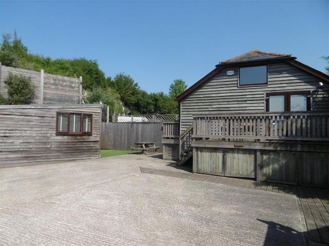 Shalmsford Bridge, Chilham, Canterbury CT4, 3 bed cottage to rent, £1,975 pcm | PrimeLocation