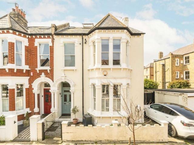 Shandon Road, London SW4 5 bed house to rent £7,400 pcm £1,708 pw