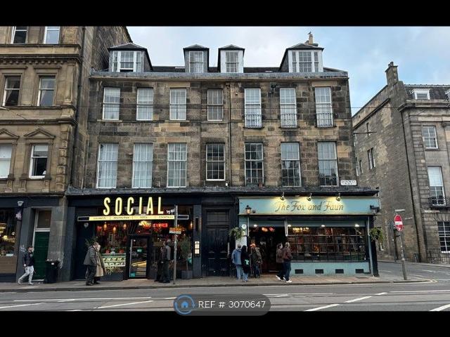 Shandwick Place, Edinburgh EH2, 3 bed flat to rent, £1,600 pcm | PrimeLocation