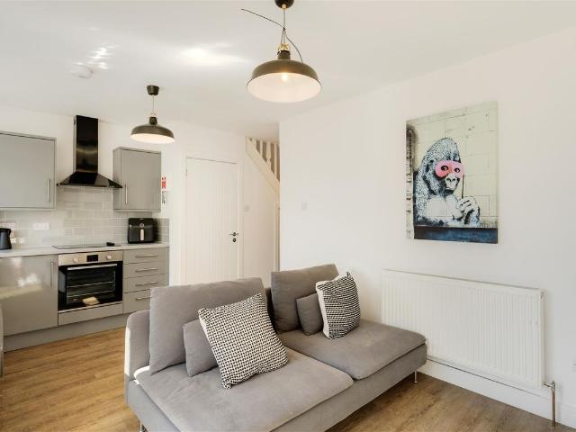 Shanklin Drive, Filton BS34, 4 bed property to rent, £2,400 pcm | PrimeLocation