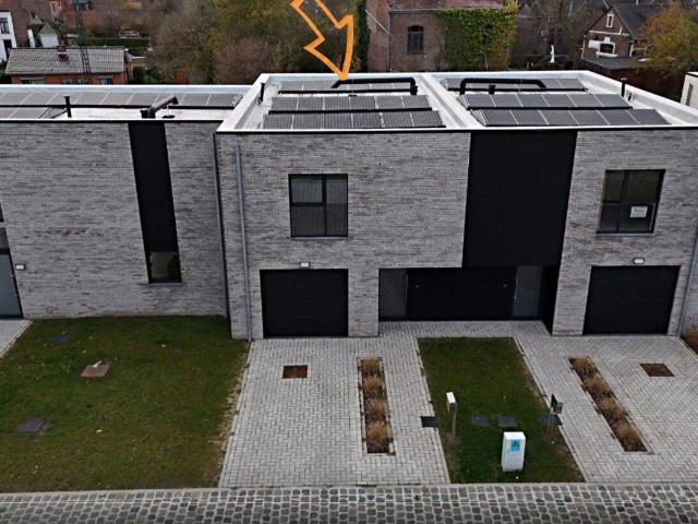 SHAPE * SHAPE * SHAPE Superbe Maison neuve 3 chamb.