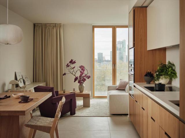 Shard Place, London Bridge Street. 1 bed flat to rent £4,311 pcm £995 pw