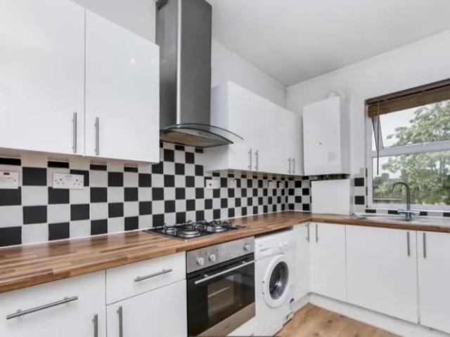 Shardeloes Road, London, SE14
