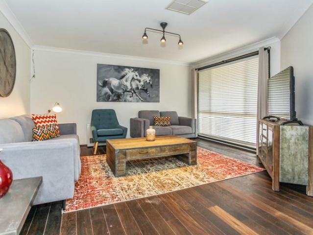 Share House: fully furnished 1 bedroom