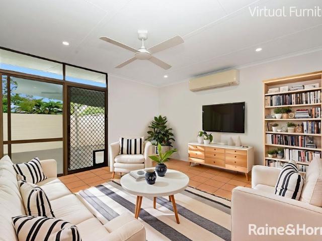 SHARE HOUSE IN ANNANDALE