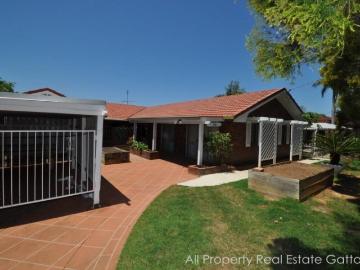 Share House One Room Available Internet, Yard Maintenance and Fortnight Clean of Common Areas included in Rent