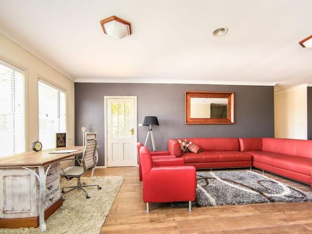 SHARE HOUSE Perfect Student or FIFO Accommodation