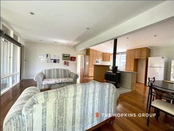 SHARED ACCOMODATION – RENT INCLUDES GAS/ ELECTRICITY & WATER BILLS