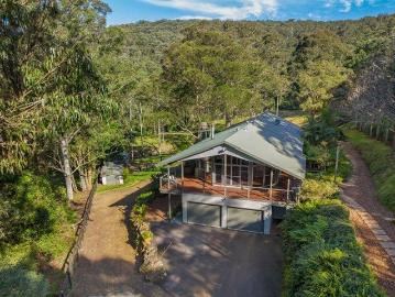 Shared Acreage Living Without the Upkeep