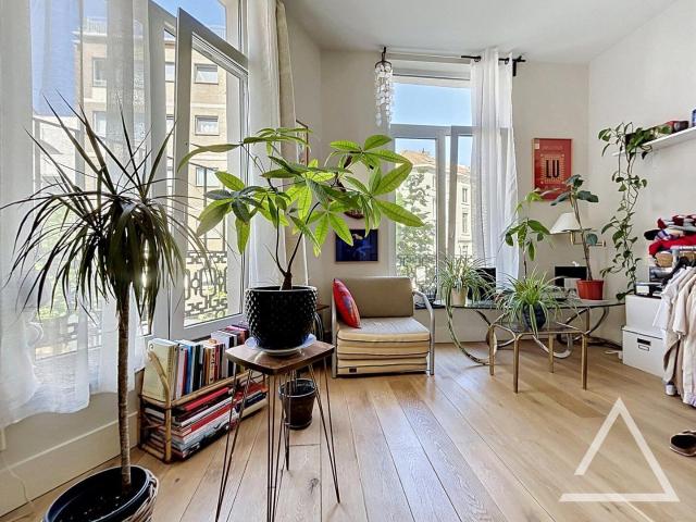 Shared apartment for 3 – European Quarter