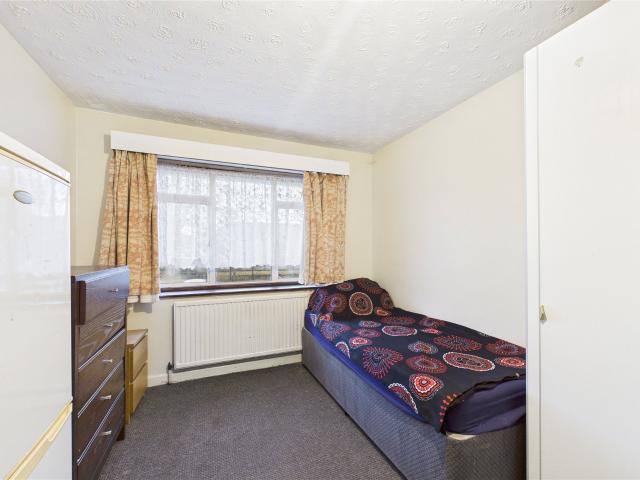 sharedAccommodation to Rent in Slough Albert Street PML250234
