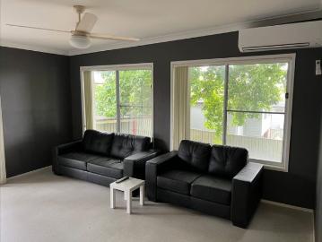 Sharehouse Huge 8 bedrooms, 2 bathrooms, 2 living areas both with air con, double kitchen, fully furnished this property is a must to inspect