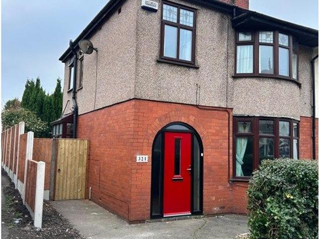 Sharoe Green Lane, Fulwood, Preston PR2, 3 bed shared accommodation to rent, £1,300 pcm | PrimeLocation