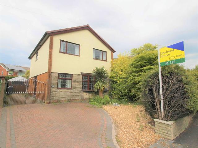 Sharoe Green Lane, Fulwood, Preston PR2, 4 bed detached house to rent, £1,350 pcm | PrimeLocation
