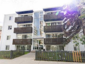 Connaught, Calgary, Alberta - Balcony