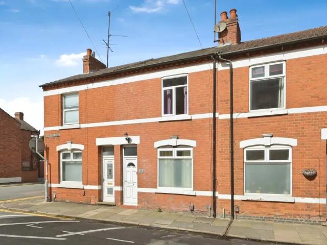 Sharman Road, Northampton, NN5 3 bed house to rent £1,250 pcm £288 pw