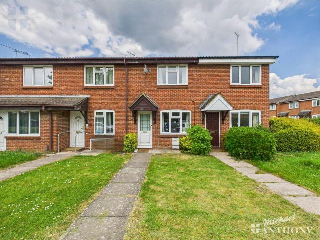 Sharp Close, Aylesbury HP21, 2 bed terraced house to rent, £1,250 pcm | PrimeLocation