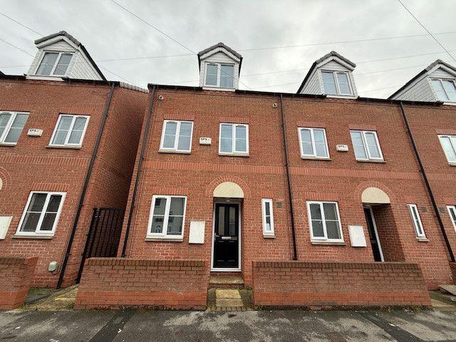 Sharp Street, Hull, Yorkshire HU5, Studio to rent, £500 pcm | PrimeLocation