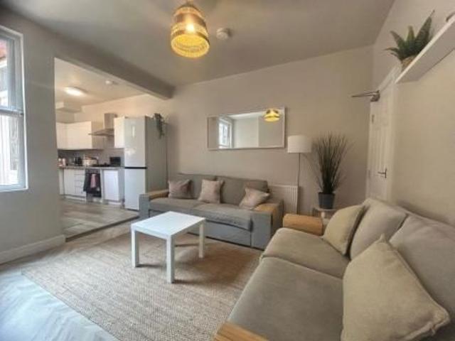 Sharrowvale Road, S11