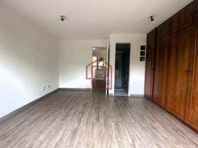 SHCES QD 105 BLOCO H APARTAMENTO DE 01 QUARTO