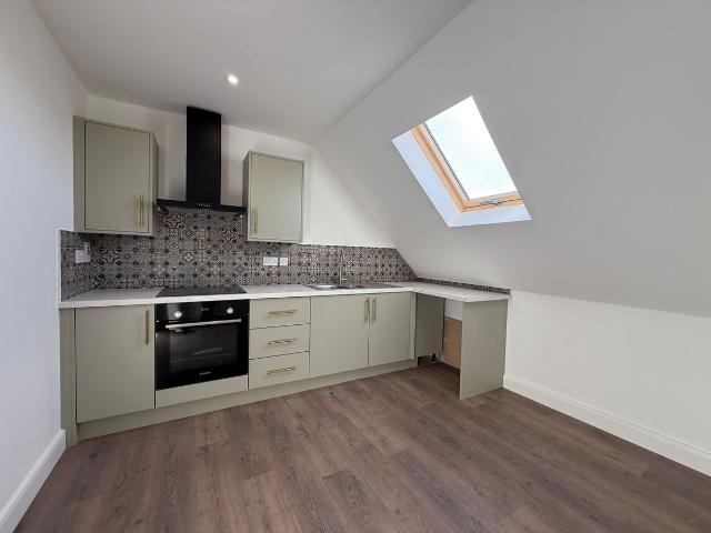 Sheaf Lane, Birmingham B26, 1 bed flat to rent, £920 pcm | PrimeLocation