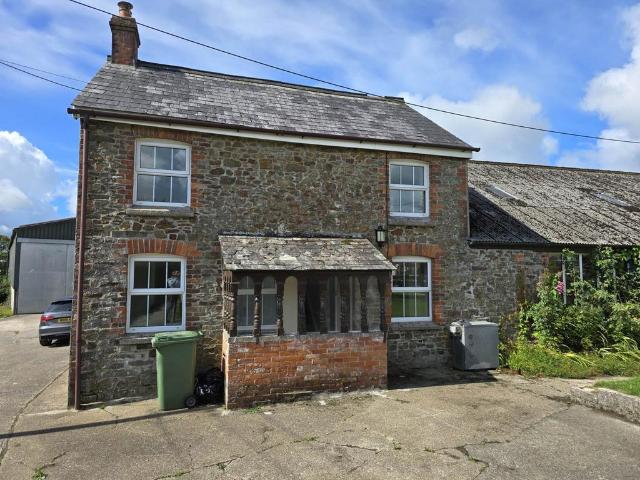 Shebbear Beaworthy 2 bed house to rent £700 pcm £162 pw