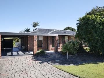 Shed you said? No worries we have the backyard you dream off!