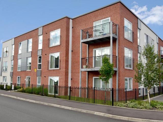Sheen Gardens, Manchester, M22 2 bed apartment to rent £1,200 pcm £277 pw