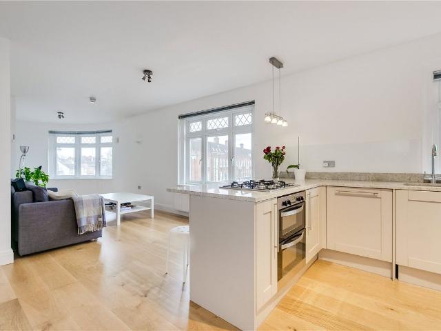 Sheen Lane House, 254 Upper Richmond Road West SW14, 1 bed flat to rent, £1,700 pcm | PrimeLocation